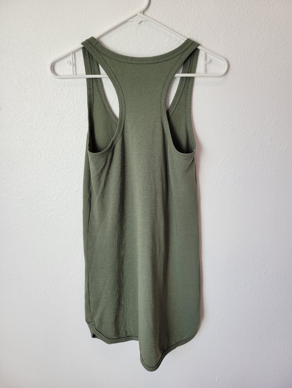 Aerie Womens XS Army Green Tunic Tank Racerback Soft Lounge Athleisure Top - Picture 6 of 7